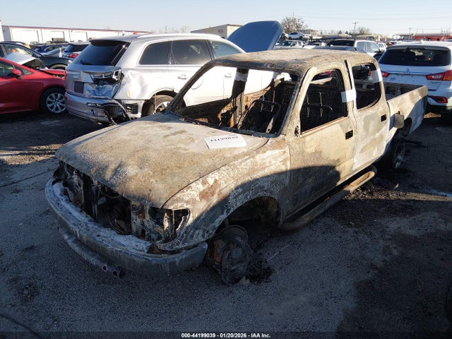 44199039 :رقم المزاد ، 5TEHN72N21Z813721 vin ، 2001 Toyota Tacoma Base V6 مزاد بيع