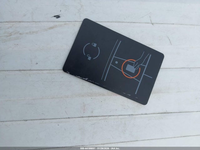 2020 TESLA MODEL 3 5YJ3E1ECXLF586820 Photo 10