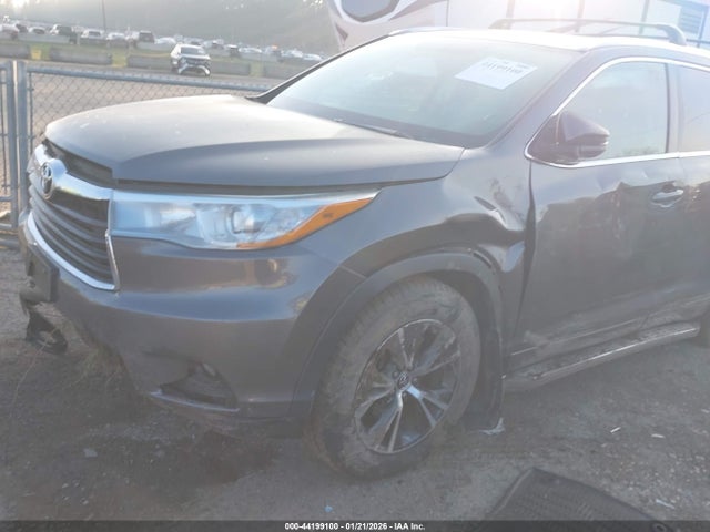 Toyota Highlander Xle V6 2016 5TDJKRFH7GS270611 Image 6