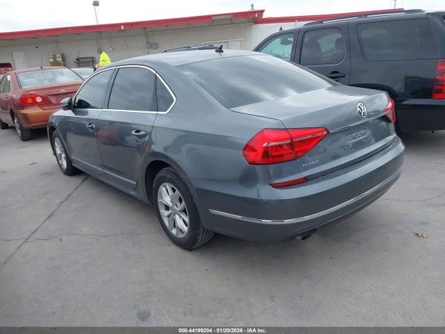 Volkswagen Passat 1.8t S 2016 1VWAT7A32GC014159 Image 3