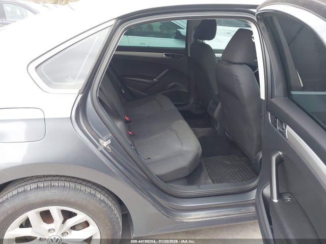 Volkswagen Passat 1.8t S 2016 1VWAT7A32GC014159 Image 8