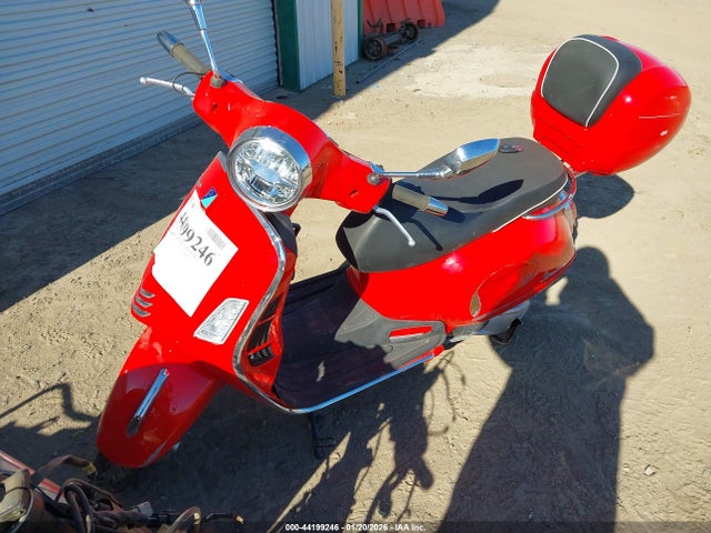 ZAPMD39M6R5200926 Vespa Gts/sei Giorni 300