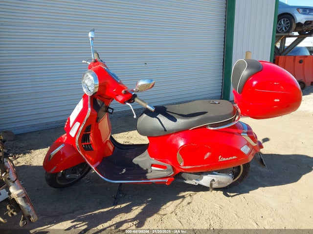 ZAPMD39M6R5200926 Vespa Gts/sei Giorni 300