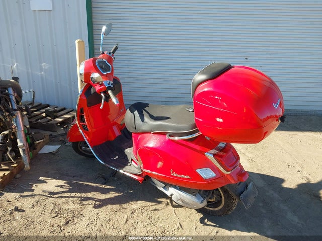 ZAPMD39M6R5200926 Vespa Gts/sei Giorni 300