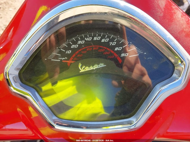 ZAPMD39M6R5200926 Vespa Gts/sei Giorni 300