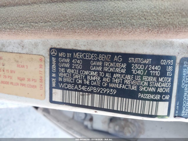 1993 MERCEDES-BENZ 400 WDBEA34E6PB929939 Photo 8