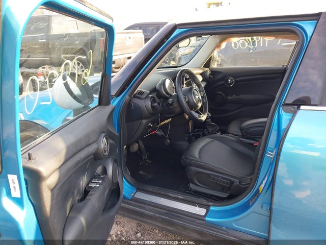 2017 MINI HARDTOP WMWXU1C33H2F77118 Photo 4