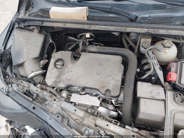 1G1ZD5STXJF224478 Chevrolet MALIBU LT