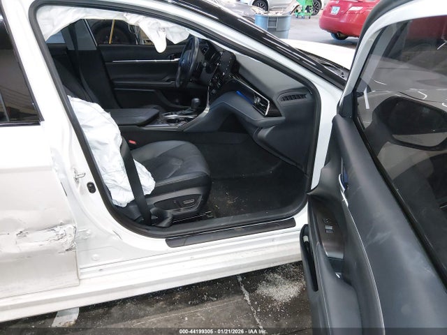 4T1KZ1AK3PU079876 Toyota Camry Xse V6