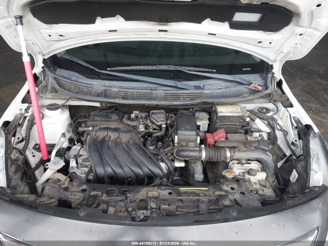 3N1CN7AP2HL824800 Nissan Versa 1.6 S+