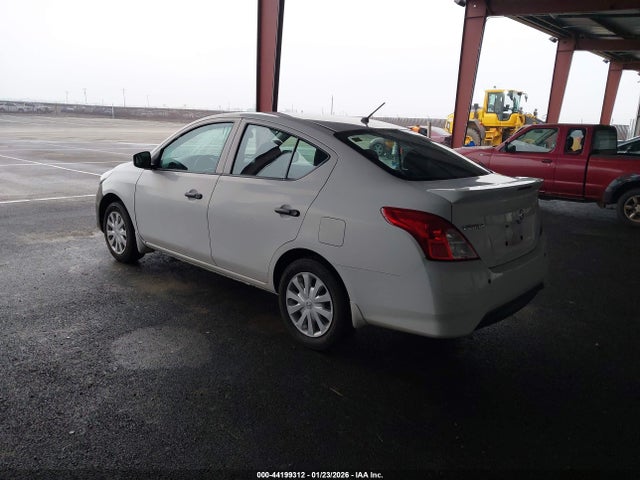3N1CN7AP2HL824800 Nissan Versa 1.6 S+