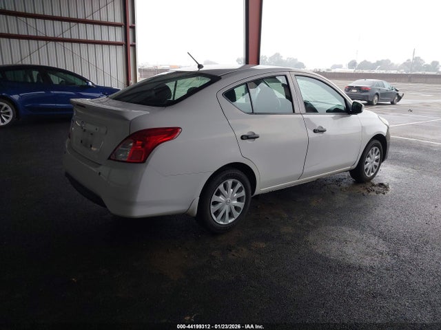 3N1CN7AP2HL824800 Nissan Versa 1.6 S+