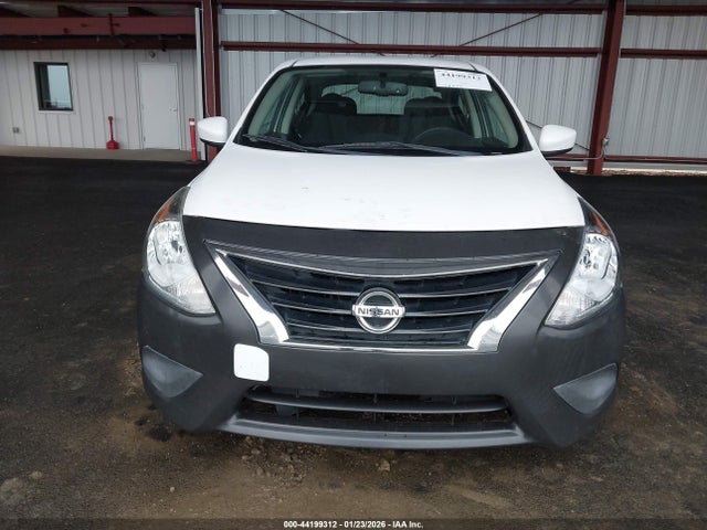 3N1CN7AP2HL824800 Nissan Versa 1.6 S+