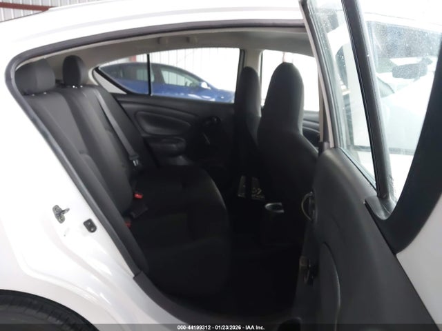 3N1CN7AP2HL824800 Nissan Versa 1.6 S+