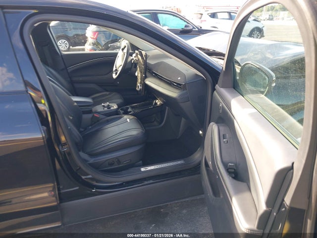 2023 FORD MUSTANG MACH-E 3FMTK3R77PMA89271 Photo 4