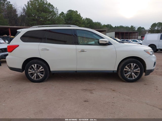 Продажа на аукционе авто 2018 Nissan Pathfinder Sv, vin: 5N1DR2MM5JC644461, номер лота: 44199362
