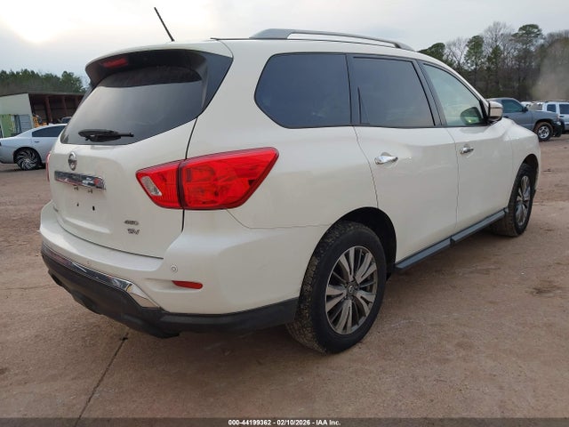 Продажа на аукционе авто 2018 Nissan Pathfinder Sv, vin: 5N1DR2MM5JC644461, номер лота: 44199362