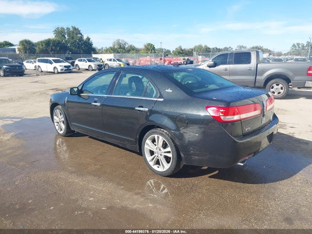 2010 LINCOLN MKZ 3LNHL2GC7AR603157 Photo 2