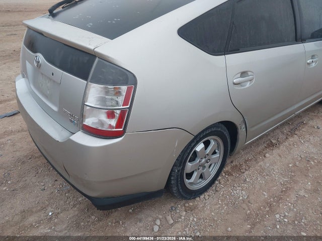 2005 TOYOTA PRIUS JTDKB20U557055253 Photo 5