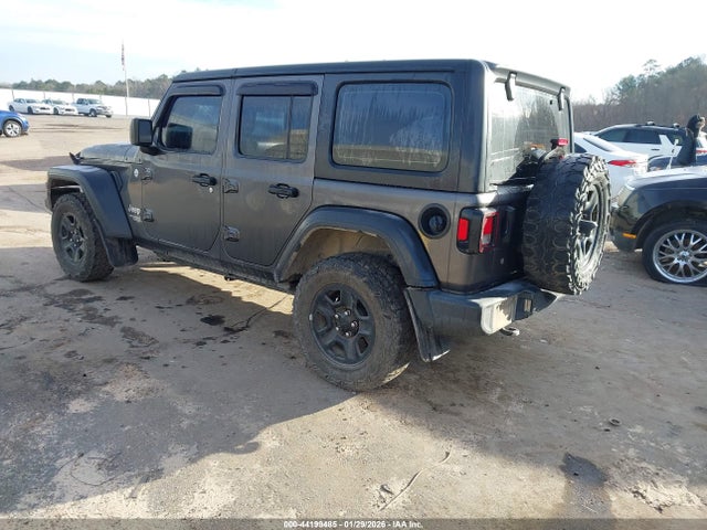 2018 JEEP WRANGLER UNLIMITED 1C4HJXDN5JW266580 Photo 2