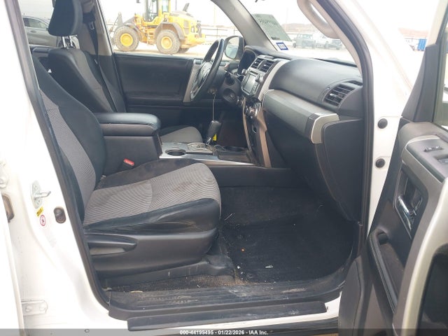 JTEZU5JR9E5067868 Toyota 4RUNNER SR5