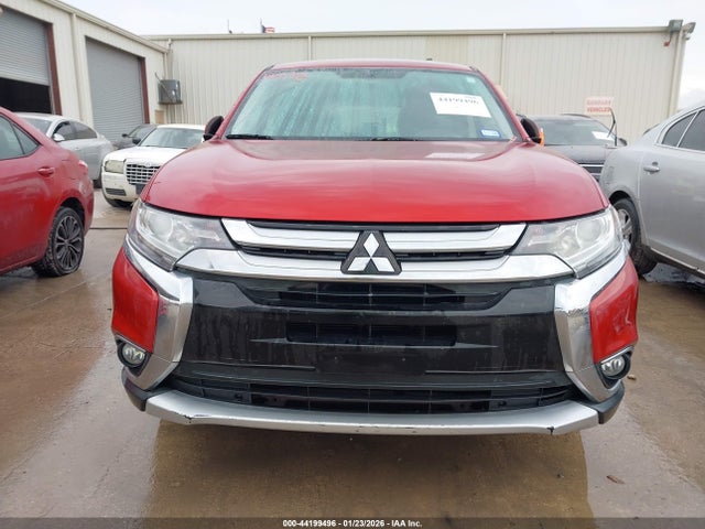 Mitsubishi Outlander Se 2018 JA4AD3A34JZ014364 Image 12