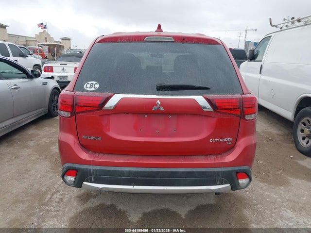 Mitsubishi Outlander Se 2018 JA4AD3A34JZ014364 Image 16
