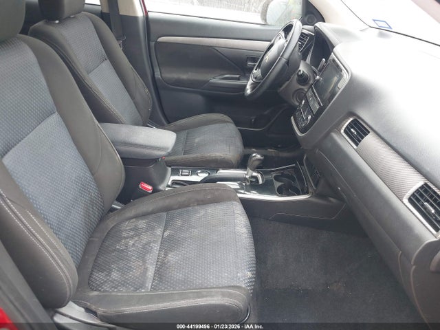 2018 MITSUBISHI OUTLANDER JA4AD3A34JZ014364 Photo 4