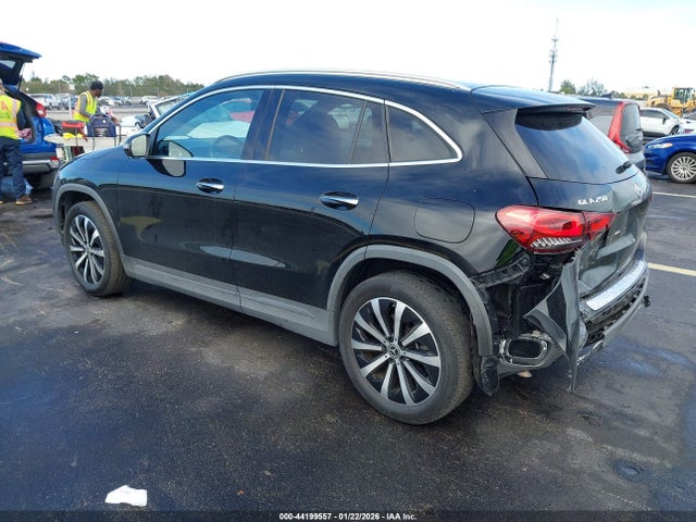2022 MERCEDES-BENZ GLA 250 W1N4N4GB4NJ392069 Photo 2