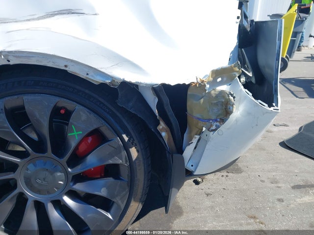 7SAYGDEF4NF337754 Tesla Model Y Performance Dual Motor All-wheel Drive