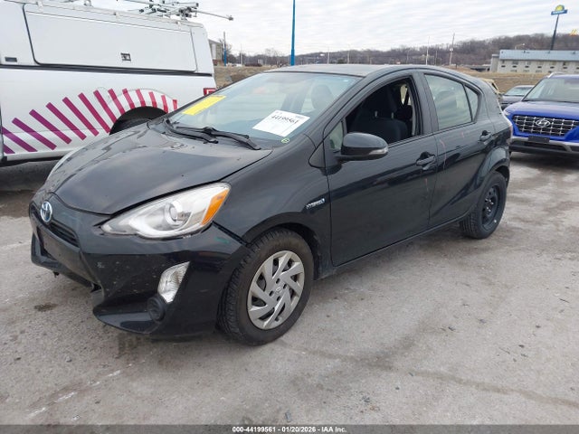 Продаж на аукціоні авто 2015 Toyota Prius C Three, vin: JTDKDTB37F1102842, номер лоту: 44199561