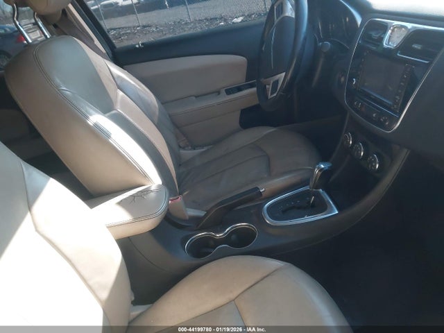 2012 CHRYSLER 200 1C3CCBCG9CN122277 Photo 4
