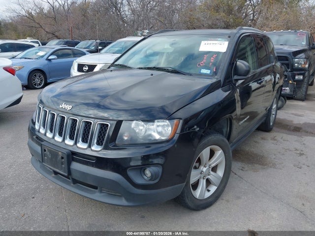 1C4NJCBAXHD147196 Jeep Compass Sport Fwd