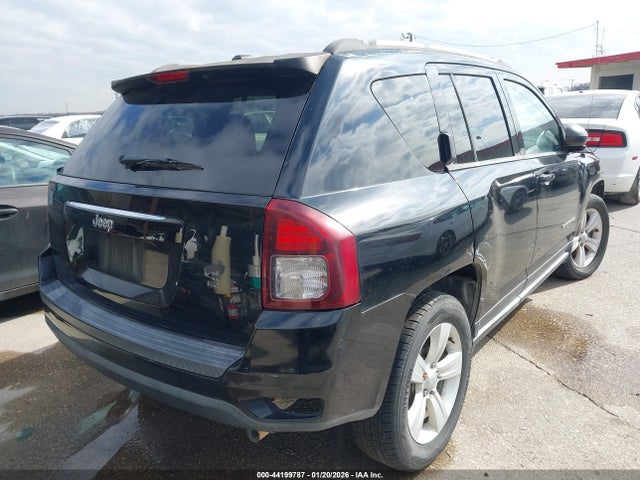 1C4NJCBAXHD147196 Jeep Compass Sport Fwd