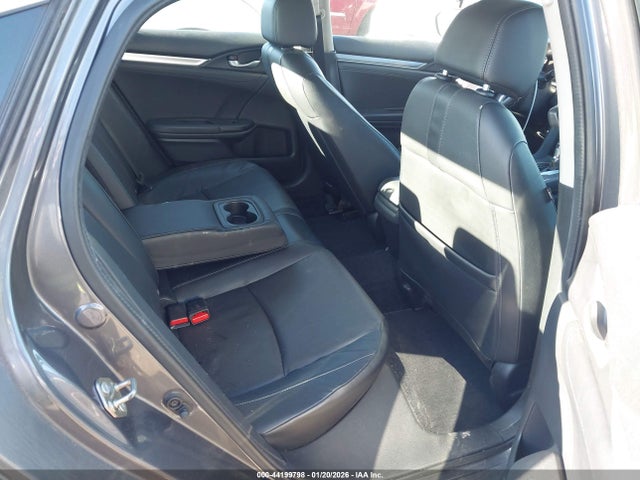 Продажа на аукционе авто 2017 Honda Civic Ex-l, vin: 2HGFC1F76HH635938, номер лота: 44199798