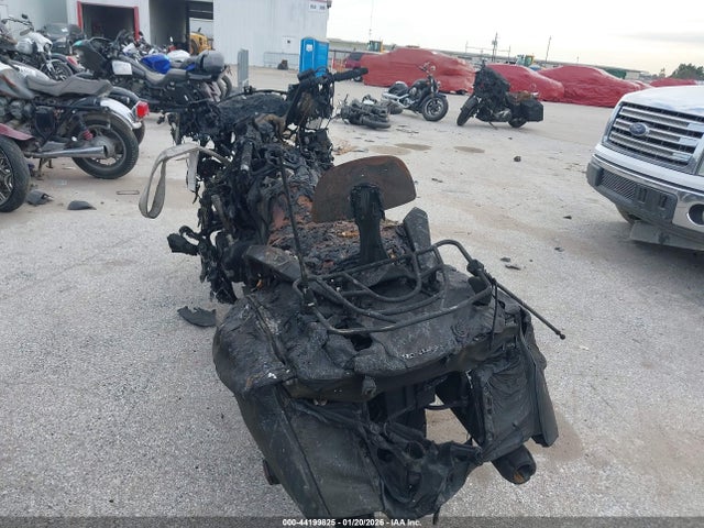 2016 HONDA GL1800 JH2SC6842GK300591 Photo 2