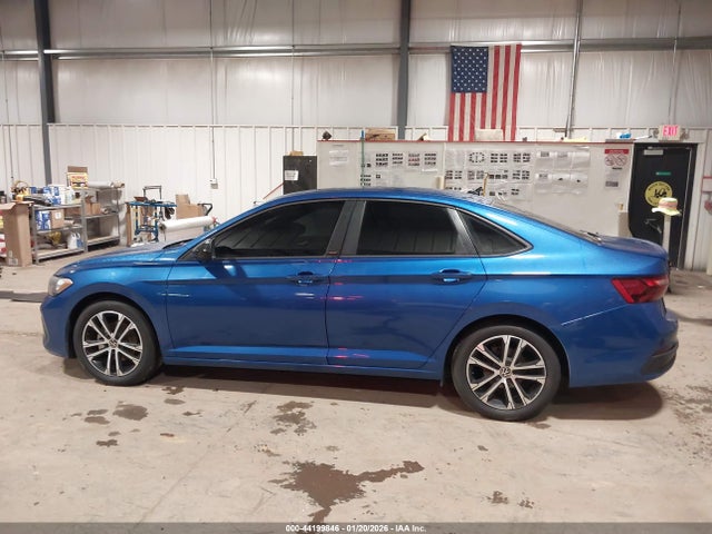 Aukcja sprzedaży 2023 Volkswagen Jetta 1.5t Sport, vin: 3VWBM7BU2PM027758, numer aukcji: 44199846
