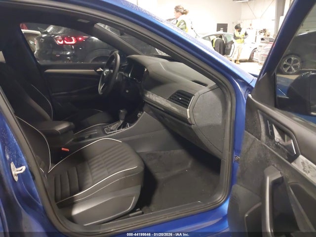Aukcja sprzedaży 2023 Volkswagen Jetta 1.5t Sport, vin: 3VWBM7BU2PM027758, numer aukcji: 44199846