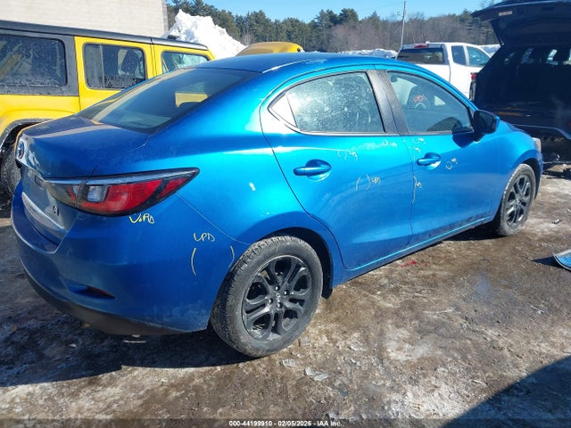 3MYDLBYV5HY171530 Toyota YARIS IA