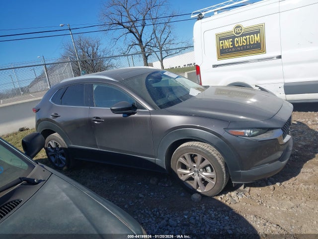 44199936 :رقم المزاد ، 3MVDMBDL1MM265730 vin ، 2021 Mazda Cx-30 Premium مزاد بيع