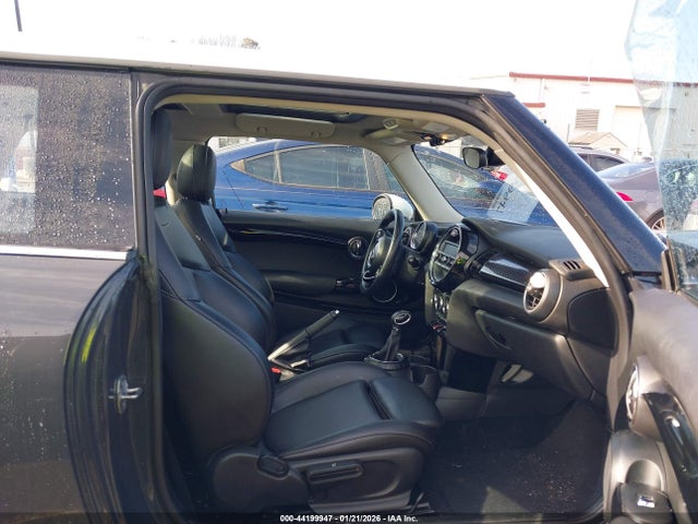 2015 MINI HARDTOP WMWXP7C51F2A40174 Photo 4