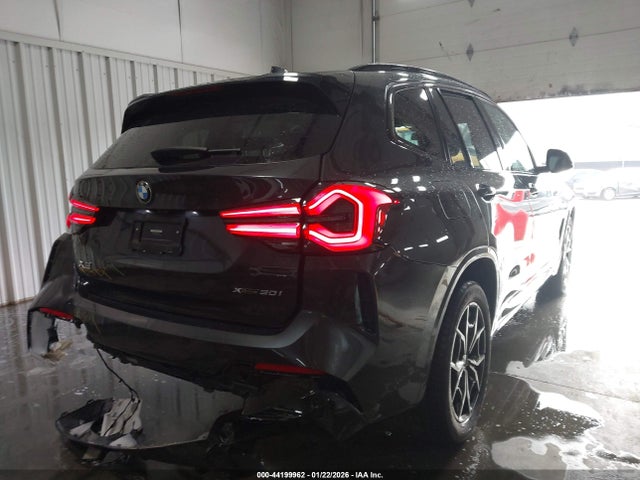 2022 BMW X3 5UX53DP05N9K21881 Photo 3