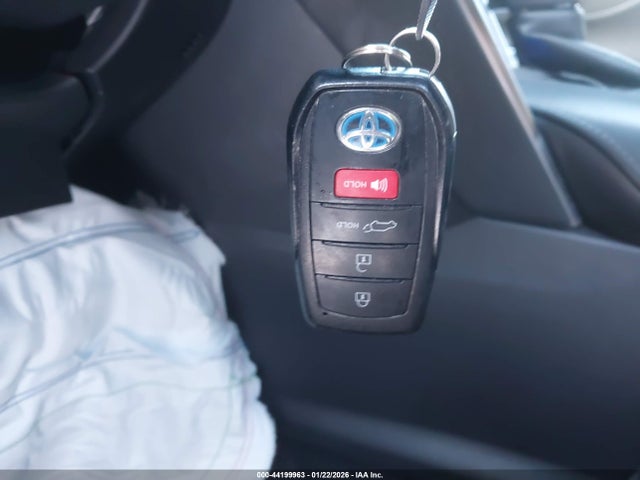 2021 TOYOTA VENZA JTEAAAAH0MJ020613 Photo 10