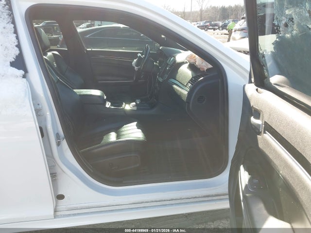 Продажа на аукционе авто 2020 Chrysler 300 300s, vin: 2C3CCABT8LH180639, номер лота: 44199969
