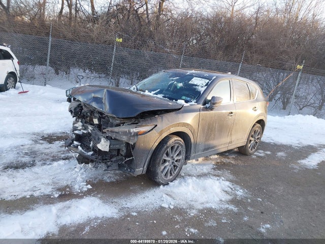 Mazda Cx-5 Grand Touring 2019 JM3KFBDM4K0587829 Image 2