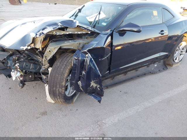 Продажа на аукционе авто 2015 Chevrolet Camaro 1lt, vin: 2G1FD1E36F9263625, номер лота: 44199999