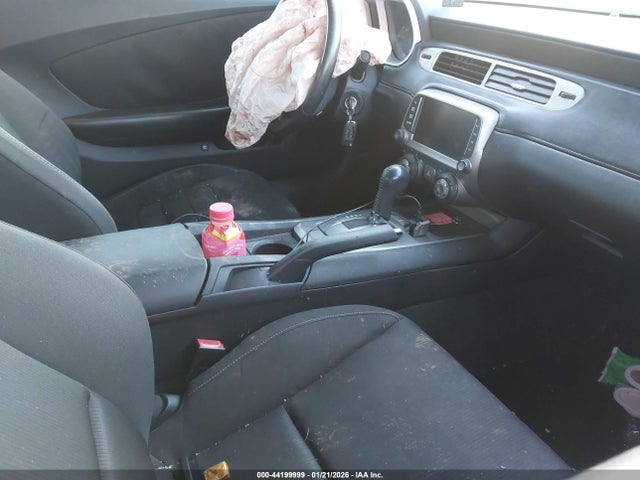 Продажа на аукционе авто 2015 Chevrolet Camaro 1lt, vin: 2G1FD1E36F9263625, номер лота: 44199999
