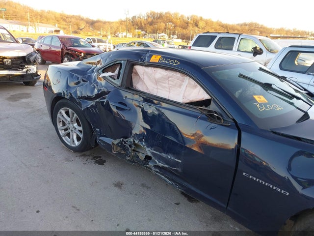 Продажа на аукционе авто 2015 Chevrolet Camaro 1lt, vin: 2G1FD1E36F9263625, номер лота: 44199999