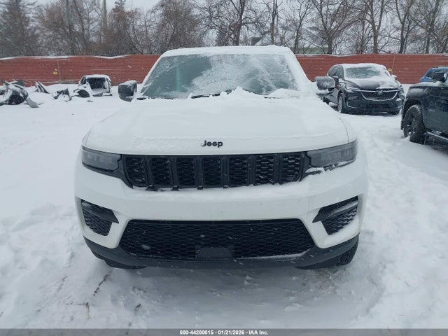 Продаж на аукціоні авто 2024 Jeep Grand Cherokee Altitude X 4x4, vin: 1C4RJHAG8RC255117, номер лоту: 44200015
