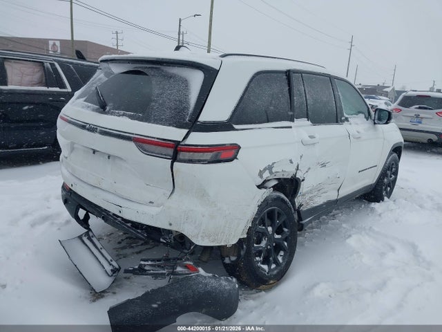 2024 JEEP GRAND CHEROKEE 1C4RJHAG8RC255117 Photo 3